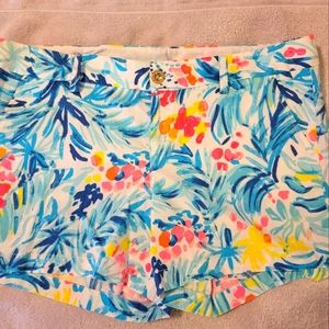 Lilly Pulitzer Callahan Shorts - Size 14